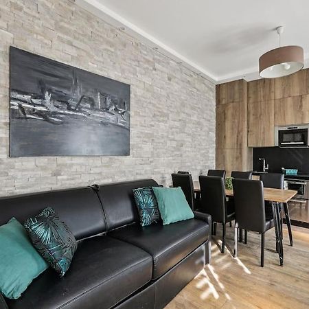 03 Tour Eiffel Appartement Pour 7 Personnes Paris Exterior photo